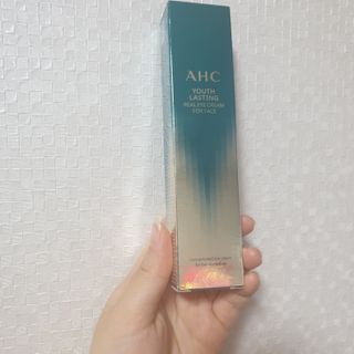 [NEW 탄력유턴 아이크림] AHC 유스 래스팅 리얼 아이크림 포 페이스 — 5점을 준 리뷰어가 2021년 3월 올린 사용 사진