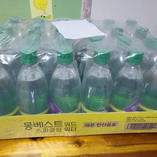몽베스트 Montbest with Sparkling water Lemon OR Lime 20병(랜덤) — 5점을 준 리뷰어가 2022년 7월 올린 사용 사진