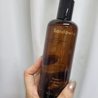 스킨큐어 산다화 비타민c 화이트닝 토너 150ml — 5점을 준 리뷰어가 2021년 12월 올린 사용 사진