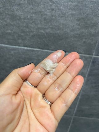 스킨1004 [SKIN1004] 마다가스카르 센텔라 앰플 폼 125ml — 5점을 준 리뷰어가 2024년 8월 올린 사용 사진