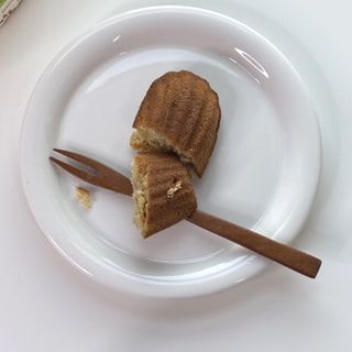 [메종콜리브리] 프랑스 마들렌 메종콜리브리 피스타치오 마들렌 2팩 — 5점을 준 리뷰어가 2021년 11월 올린 사용 사진