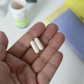 라엘 밸런스 3종 (질 건강 리스펙타 프로바이오틱스, 월경케어 보라지유, 요로건강 크랜베리) 랜덤 증정 1개 — 5점을 준 리뷰어가 2022년 11월 올린 사용 사진