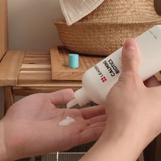 리더스코스메틱 리더스 카밍 바이오틱스 에센스 워터 — 5점을 준 리뷰어가 2021년 7월 올린 사용 사진