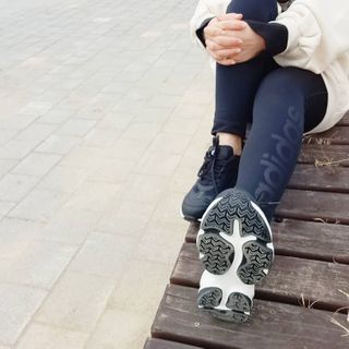 풋테크 지압신발 풋테크 건강 지압 운동화 FT20 — 5점을 준 리뷰어가 2021년 2월 올린 사용 사진