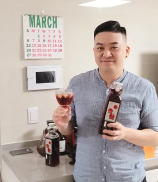 [바이윙클] 페르시아 유기농 석류 착즙주스 750ml 2병 + 선물박스 세트 — 5점을 준 리뷰어가 2022년 3월 올린 사용 사진