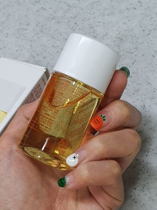바이오오일 [바이오-오일] 스킨케어 오일 내추럴 60ml — 4.5점을 준 리뷰어가 2021년 6월 올린 사용 사진