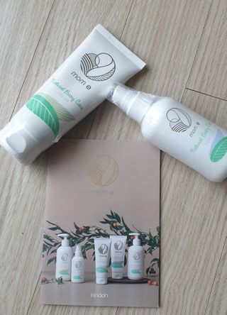 mom e 맘이 내추럴 베이비 케어 크림+바디오일 — 4점을 준 리뷰어가 2021년 1월 올린 사용 사진