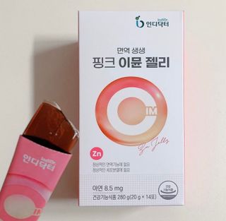 인디닥터 면역 생생 핑크 이뮨 젤리 + 타이탄 BCAA 프로틴 젤리스틱 — 5점을 준 리뷰어가 2022년 6월 올린 사용 사진