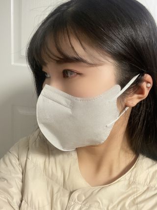 딸로 청자몽 맑은 피부 잡티 세럼 — 5점을 준 리뷰어가 2023년 1월 올린 사용 사진