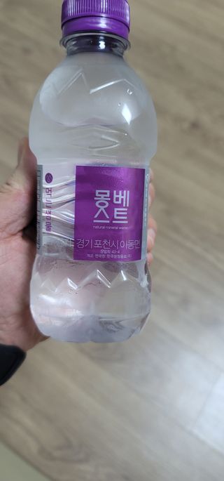 몽베스트 [MONTBEST] 330mL 20병 — 5점을 준 리뷰어가 2021년 12월 올린 사용 사진