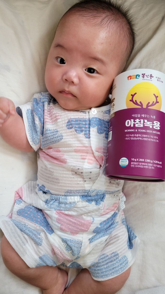 [몸엔용] 전국 이마트 런칭 신상, 아침을 깨우는 녹용 아침녹용 10g x 28포 리뷰 사진