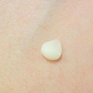 [NEW 탄력유턴 아이크림] AHC 유스 래스팅 리얼 아이크림 포 페이스 — 5점을 준 리뷰어가 2021년 3월 올린 사용 사진