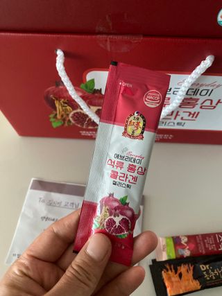 젤리드림 [젤리스틱 3종] 홍삼흑마늘, 동충하초, 석류콜라겐 — 4점을 준 리뷰어가 2022년 9월 올린 사용 사진
