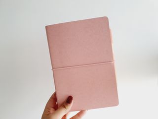 리훈 2022년 이야기 다이어리 그란데 1년형 — 5점을 준 리뷰어가 2021년 11월 올린 사용 사진