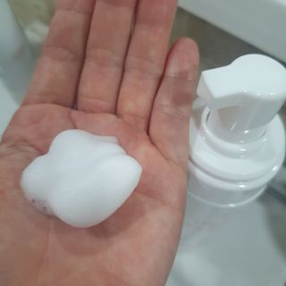 MF프리 [닥터문] 유산균 락토케어 질경초 여성청결제 200ml (폼타입) — 5점을 준 리뷰어가 2022년 6월 올린 사용 사진
