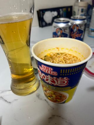 NISSIN 닛신 컵누들  4종 - 씨푸드오리지날, 씨푸드 스파이시, 씨푸드 커리, 씨푸드 XO소스 — 5점을 준 리뷰어가 2022년 4월 올린 사용 사진