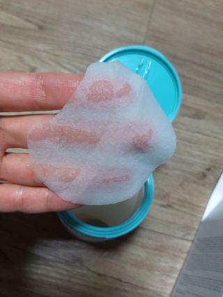리더스코스메틱 리더스 카밍 바이오틱스 퀵 수딩 패드 — 5점을 준 리뷰어가 2022년 7월 올린 사용 사진