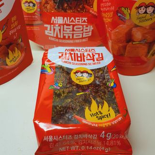 [서울시스터즈] CU 김치 4총사 세트-김치볶음밥, 김치큐브닭, 김치바삭김, 김치아몬드 — 5점을 준 리뷰어가 2021년 10월 올린 사용 사진