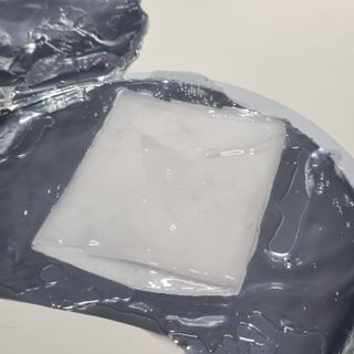 바노바기 코스메틱 바노바기 비타제닉 젤리마스크 리프팅 (10매입) — 5점을 준 리뷰어가 2023년 4월 올린 사용 사진
