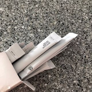 닥터윤 더마스킨 화이트 글레이즈 저분자 피쉬콜라겐 펩타이드 — 5점을 준 리뷰어가 2022년 8월 올린 사용 사진