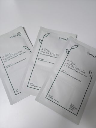 태그스킨 4스텝 주름개선 피부미백 영양 마스크팩 3개 세트(최신버전) — 5점을 준 리뷰어가 2022년 5월 올린 사용 사진