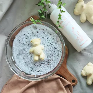 프리[닥터문] 유산균 락토케어 질경초 여성청결제 1000ml (젤타입) — 5점을 준 리뷰어가 2022년 5월 올린 사용 사진