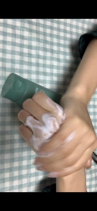 팜스테이 티트리 바이옴 카밍 아크네 폼 — 5점을 준 리뷰어가 2022년 3월 올린 사용 사진