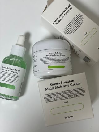 [녹산] 그린 솔루션 멀티 수분 앰플 + 그린 솔루션 멀티 수분크림 — 5점을 준 리뷰어가 2022년 11월 올린 사용 사진