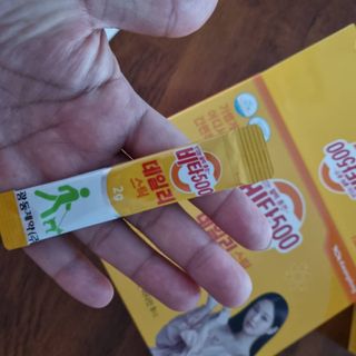광동제약 [광동] 비타500데일리스틱 70포X2개 + 뚱랑이엽서 + 쇼핑백 증정 — 5점을 준 리뷰어가 2022년 1월 올린 사용 사진