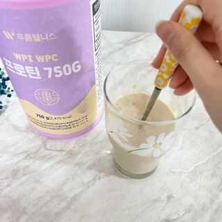 [푸름웰니스] 프로틴 다이어트 단백질 쉐이크 (750g) — 5점을 준 리뷰어가 2022년 4월 올린 사용 사진