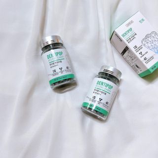 작심연구소 구취제거+충치예방+치아화이트닝 마법의 캔디 덴티팝3종(맛 랜덤 발송) — 5점을 준 리뷰어가 2022년 6월 올린 사용 사진