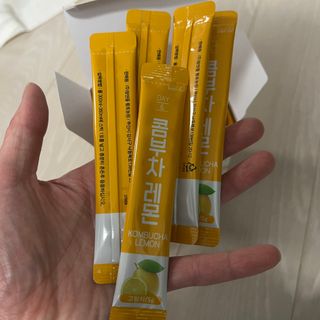 참앤들황토농원 7가지 맛! 탄산 톡톡! 스파클링! 데이앤 콤부차 7종 10포 1박스씩 ★총 7박스★ — 5점을 준 리뷰어가 2023년 2월 올린 사용 사진