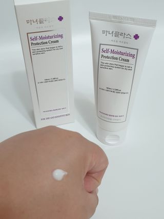 셀프 모이스처라이징 프로텍션 크림 셀프 모이스처라이징 프로텍션크림 — 5점을 준 리뷰어가 2022년 4월 올린 사용 사진