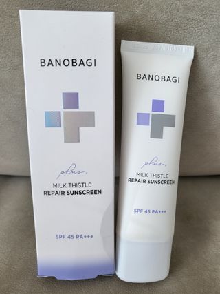 바노바기 코스메틱 바노바기 밀크씨슬 리페어 시카 선스크린 플러스 50ml — 5점을 준 리뷰어가 2023년 1월 올린 사용 사진