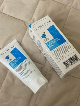 랑벨 수퍼내츄럴 아쿠아 수딩 크림 100ml — 5점을 준 리뷰어가 2022년 4월 올린 사용 사진