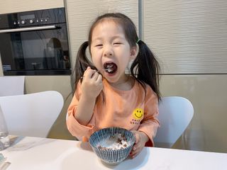 씨알푸드 뽀로로 시리얼 3종 — 5점을 준 리뷰어가 2022년 2월 올린 사용 사진