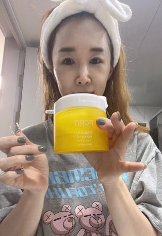 [포잇] 카카두허니씨 미백 톤업패드 190ml 60매 *1개 — 4.5점을 준 리뷰어가 2023년 1월 올린 사용 사진