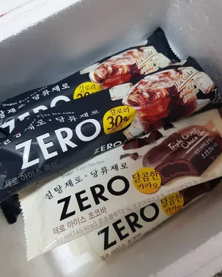 ZERO (초콜릿 칩 쿠키, 카카오 케이크, 후르츠 젤리, 아이스 콜라, 아이스 초코바) — 4점을 준 리뷰어가 2022년 6월 올린 사용 사진