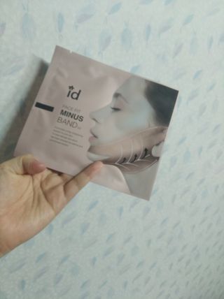 아이디플라코스메틱 아이디 페이스핏 마이너스 밴드 v2 — 4.5점을 준 리뷰어가 2020년 12월 올린 사용 사진