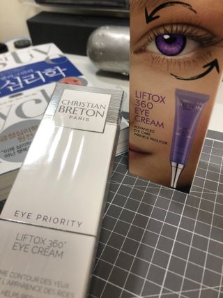 크리스티앙 브르통 리프톡스 360도 입체 아이크림 15ml — 5점을 준 리뷰어가 2022년 10월 올린 사용 사진