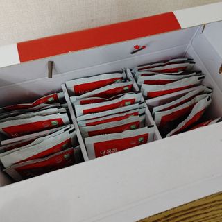 농업회사법인조은 유기농 석류 NFC 착즙주스 70ml 30포 — 4.5점을 준 리뷰어가 2021년 10월 올린 사용 사진
