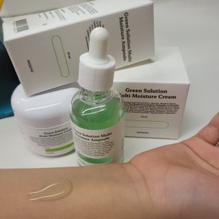 [녹산] 그린 솔루션 멀티 수분 앰플 + 그린 솔루션 멀티 수분크림 — 5점을 준 리뷰어가 2022년 11월 올린 사용 사진