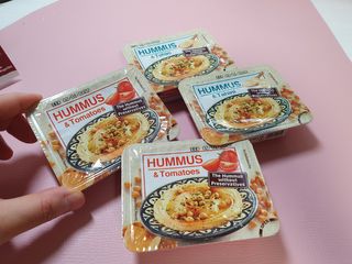 [유픽]간편하게 즐기는 고단백 상온보관 후무스 2종, 총 4개 토마토맛/타히니맛[올리브맛 제외] — 4점을 준 리뷰어가 2021년 3월 올린 사용 사진