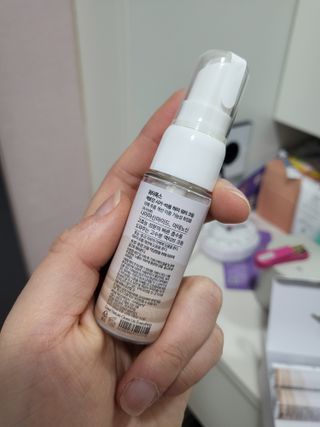 가치 WATERFOX(워터폭스)-엑토인시카.비옴 하이 워터크림 20ML — 5점을 준 리뷰어가 2023년 2월 올린 사용 사진