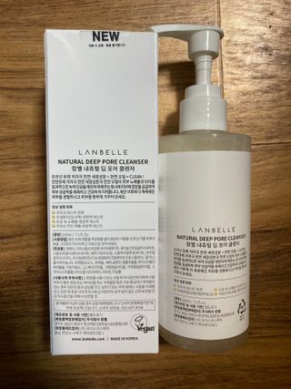 랑벨 내츄럴 딥 포어 클렌저 210ml (저자극 약산성 천연 클렌징 젤) — 4.5점을 준 리뷰어가 2022년 3월 올린 사용 사진