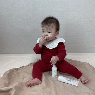 mom e 맘이 내추럴 베이비 케어 크림+바디오일 — 5점을 준 리뷰어가 2021년 1월 올린 사용 사진