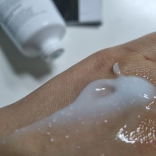 랑벨 수퍼내츄럴 아쿠아 수딩 크림 100ml — 5점을 준 리뷰어가 2022년 5월 올린 사용 사진