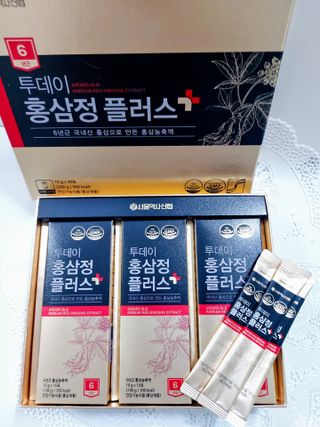 서울약사신협_투데이홍삼정플러스스틱_10g x 30포 — 5점을 준 리뷰어가 2021년 6월 올린 사용 사진