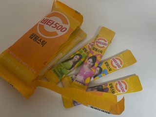 광동생활건강 비타500 팝핑스틱 — 4점을 준 리뷰어가 2023년 8월 올린 사용 사진