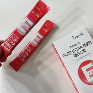 [인디닥터] 타이탄 BCAA 프로틴 젤리스틱 — 5점을 준 리뷰어가 2022년 4월 올린 사용 사진